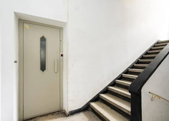 Bright 2Br Flat - Top Location - Amazing Balcony